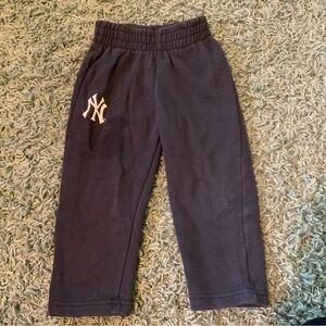 ⭐️ 5 for $15 NY Yankees Joggers